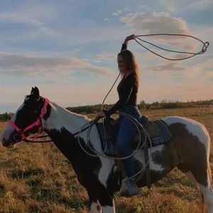 Meet your Posher, Katie